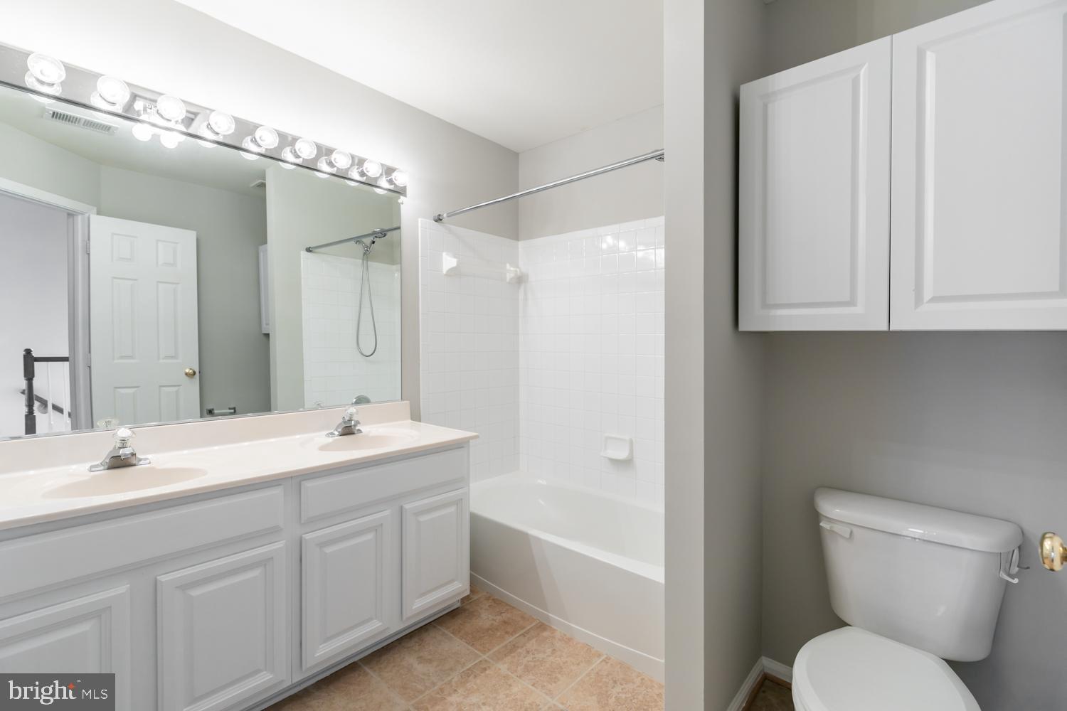 18303 Mill Ridge Terrace Leesburg, VA 20176 - Photo 36 of 58 Gallery Image 36