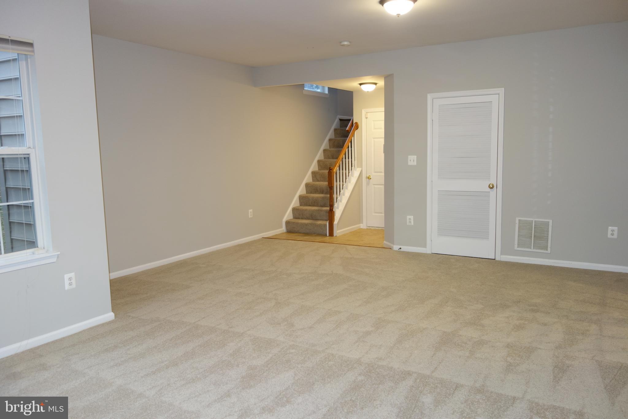 18303 Mill Ridge Terrace Leesburg, VA 20176 - Photo 44 of 58 Gallery Image 44