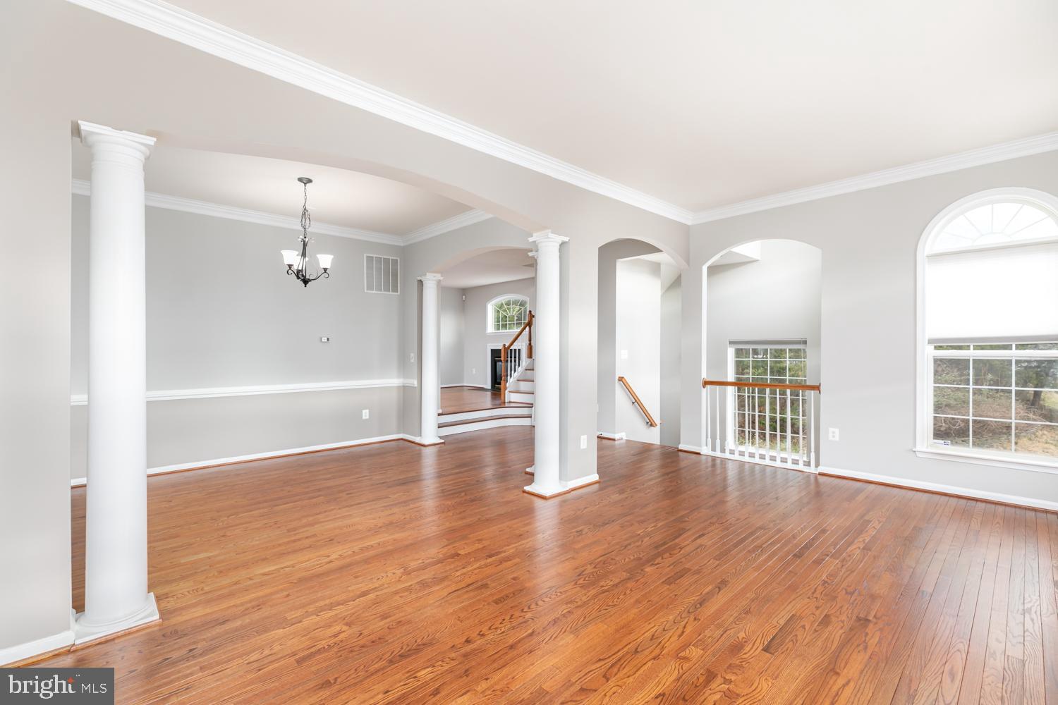 18303 Mill Ridge Terrace Leesburg, VA 20176 - Photo 8 of 58 Gallery Image 8