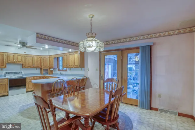 $599,990 | 4059 Paradise Alley Road, Felton, DE 19943