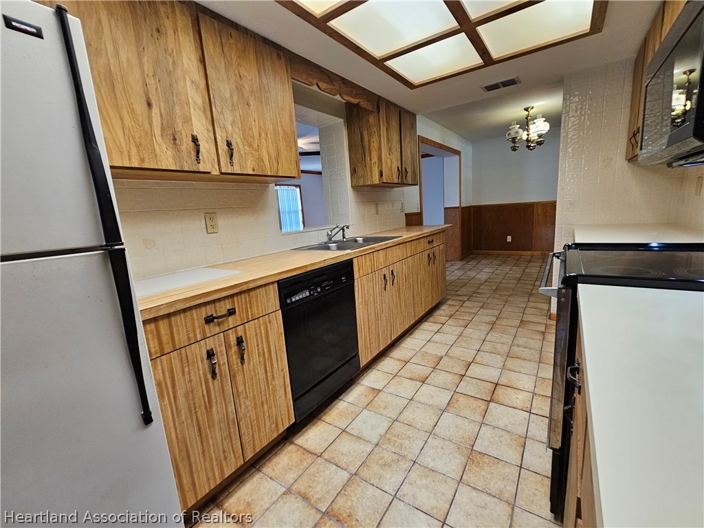 6501 Pioneer Road Sebring, FL 33876 - Photo 2 of 46 Gallery Image 2