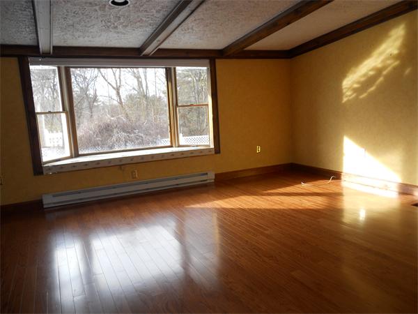 27 Wahtera Road Peabody, MA 01960 - Photo 8 of 18 Gallery Image 8