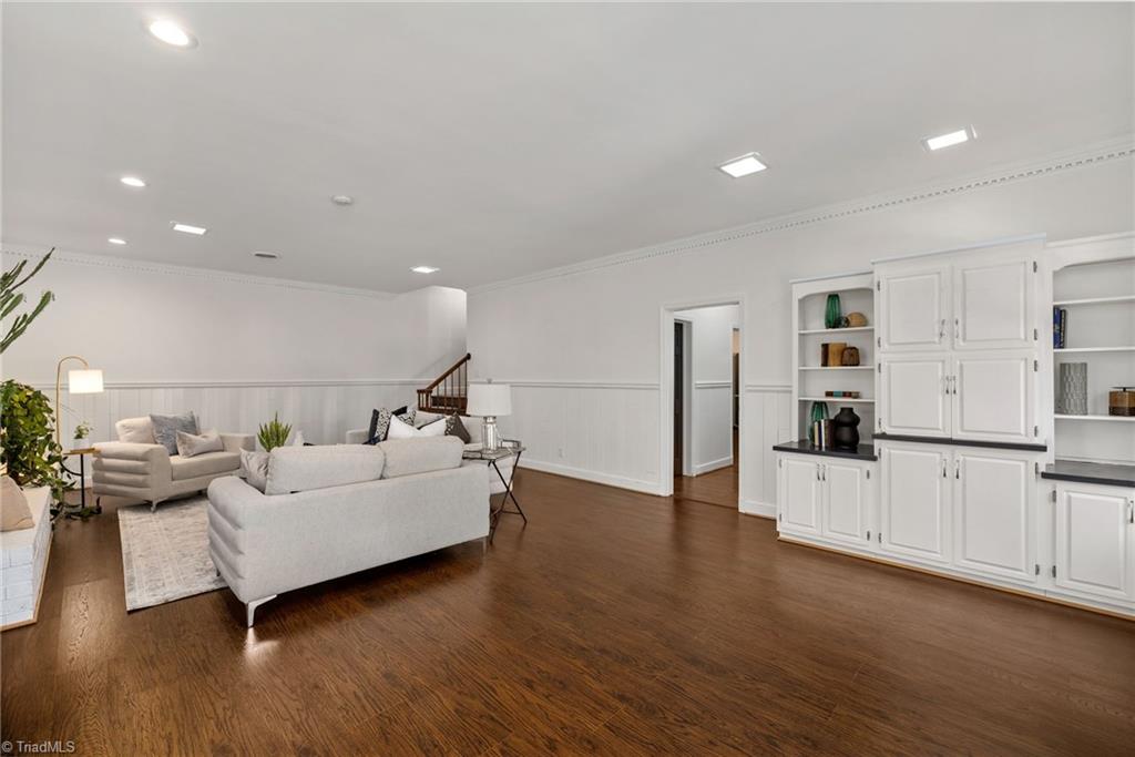 32 Kemp Road East Greensboro, NC 27410 - Photo 35 of 50