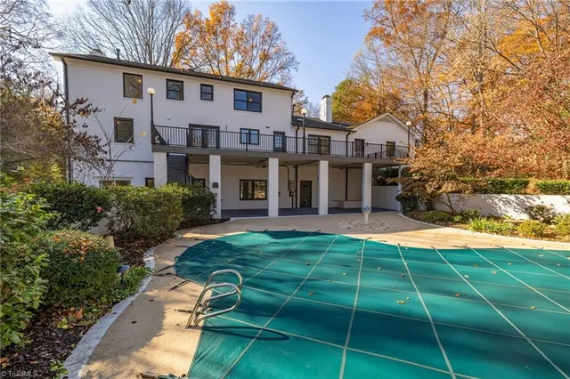 $1,050,000 | 32 Kemp Road East, Greensboro, NC 27410