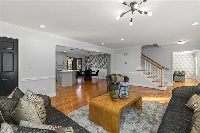 $1,050,000 | 32 Kemp Road East, Greensboro, NC 27410