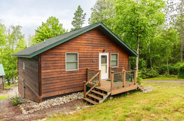 $675,000 | 3071 Black Bay Road, Cook, MN 55723