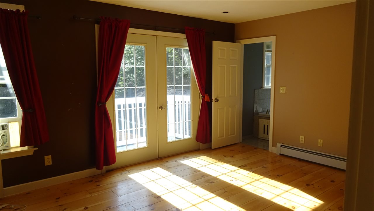 22 Hampton Falls Road Exeter, NH 03833 - Photo 19 of 40