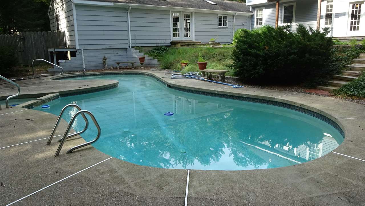 22 Hampton Falls Road Exeter, NH 03833 - Photo 31 of 40