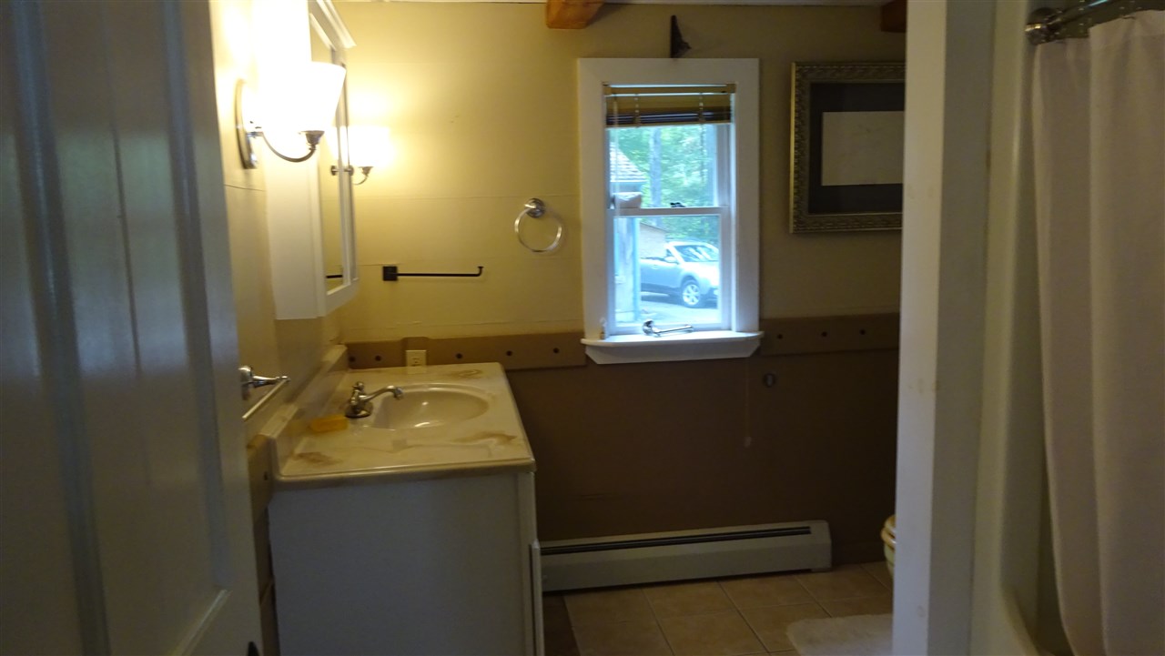 22 Hampton Falls Road Exeter, NH 03833 - Photo 33 of 40