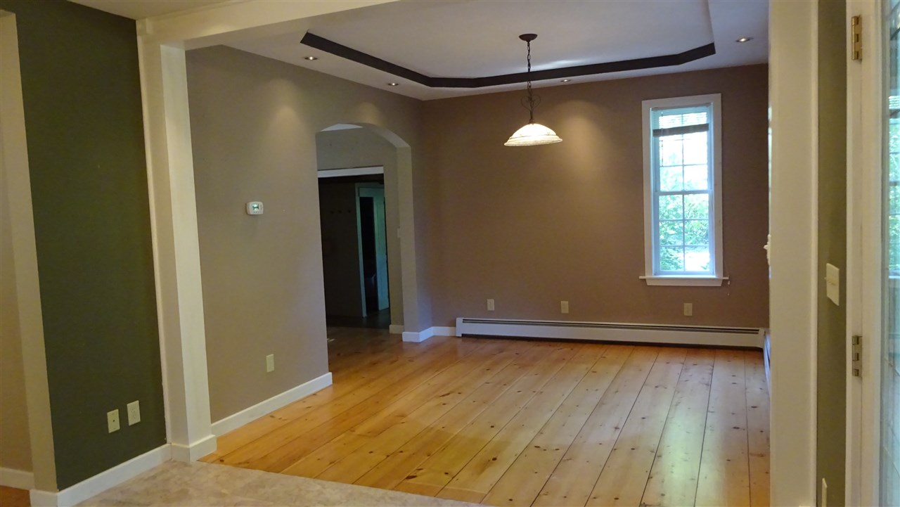 22 Hampton Falls Road Exeter, NH 03833 - Photo 8 of 40