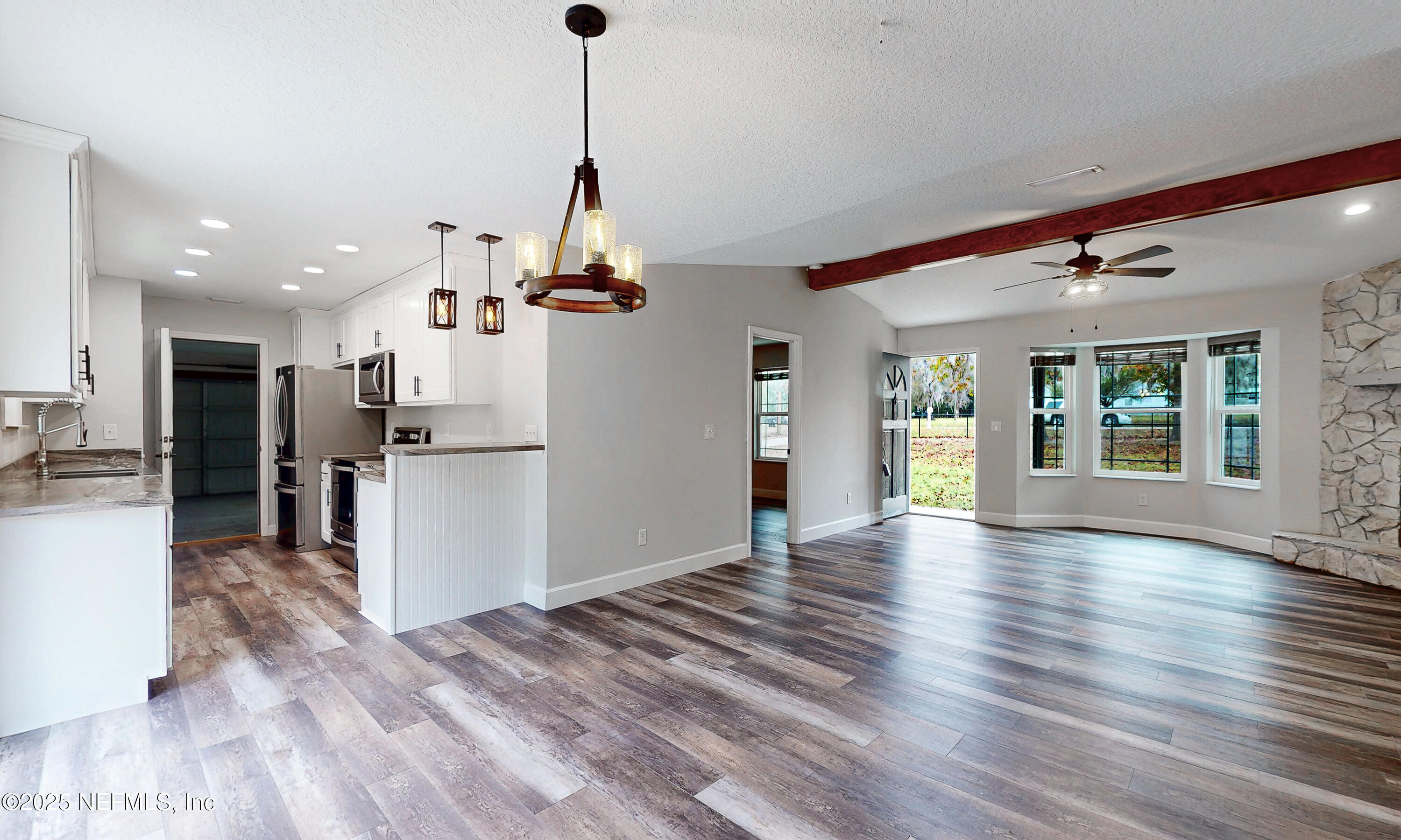 4656 Hedgehog Street Middleburg, FL 32068 - Photo 10 of 40 Dining b (1)