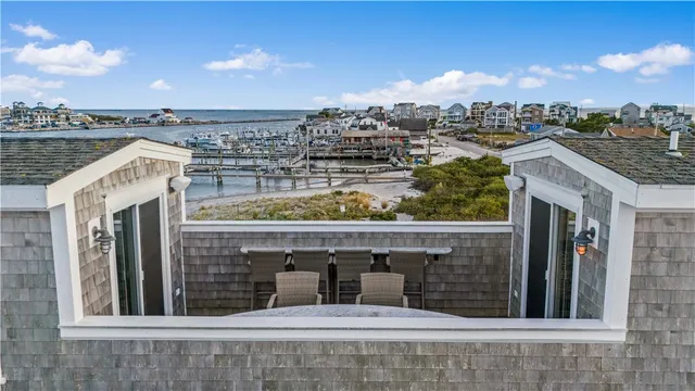 $2,195,000 | 1185 Succotash Road, Narragansett, RI 02879