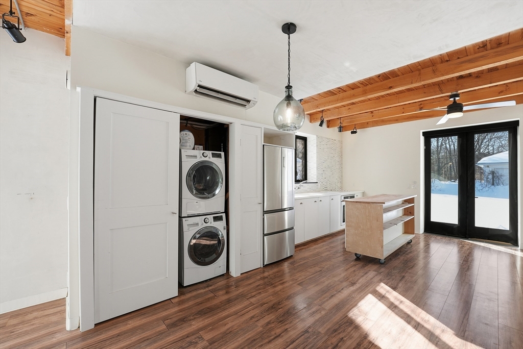 2 Juniper Place Northampton, MA 01062 - Photo 14 of 41