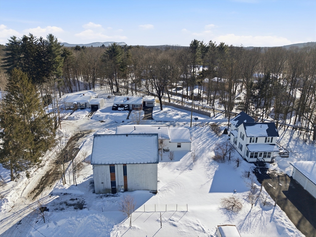 2 Juniper Place Northampton, MA 01062 - Photo 32 of 41