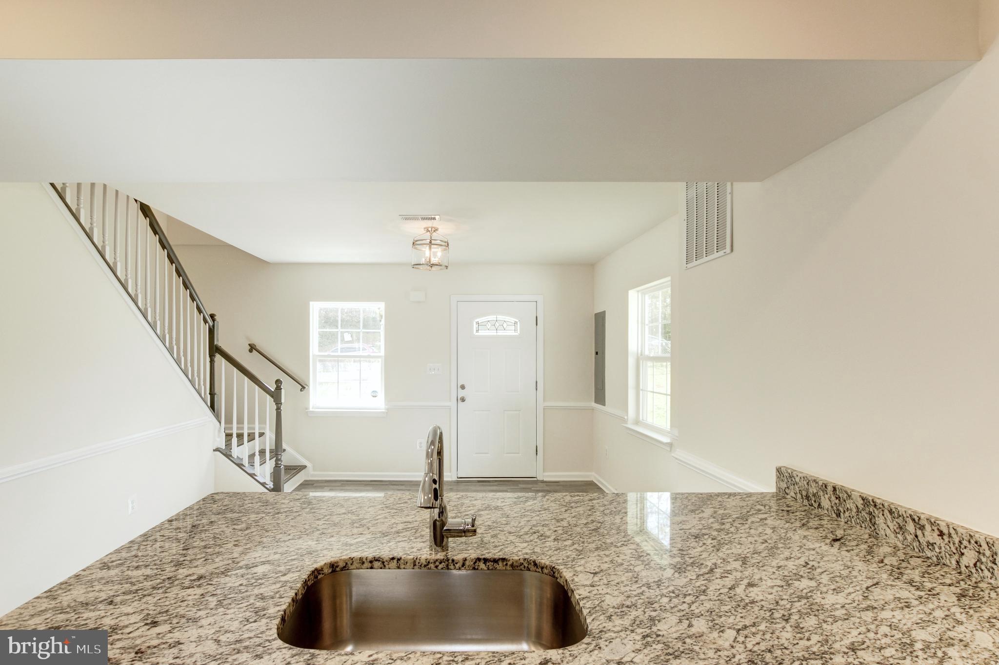 6712 Pine Grove Drive Morningside, MD 20746 - Photo 9 of 36