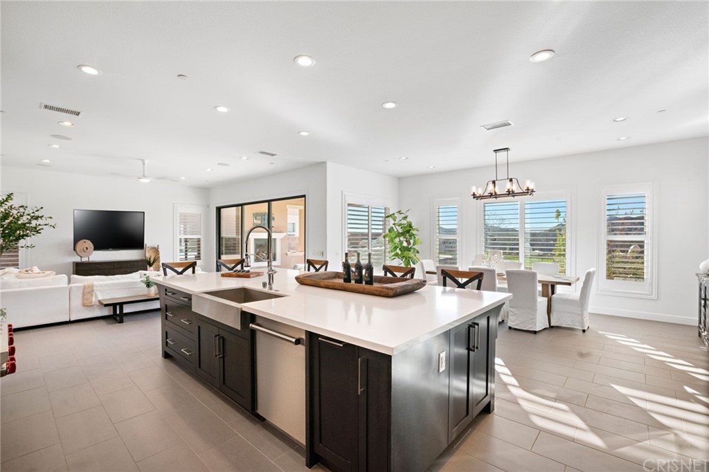 11907 Ancona Way Porter Ranch, CA 91326 - Photo 11 of 67