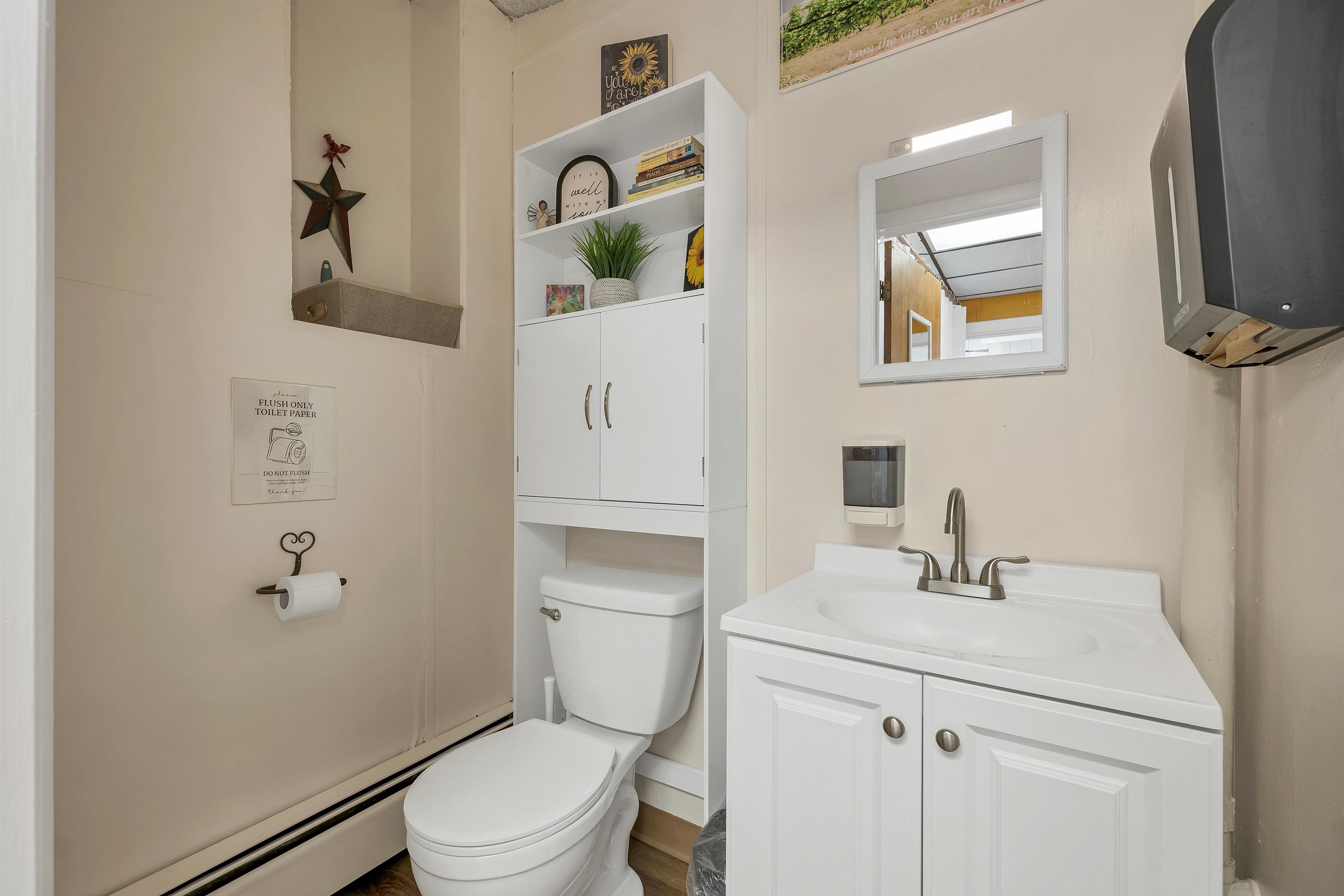 160 Amory Street Manchester, NH 03102 - Photo 12 of 14