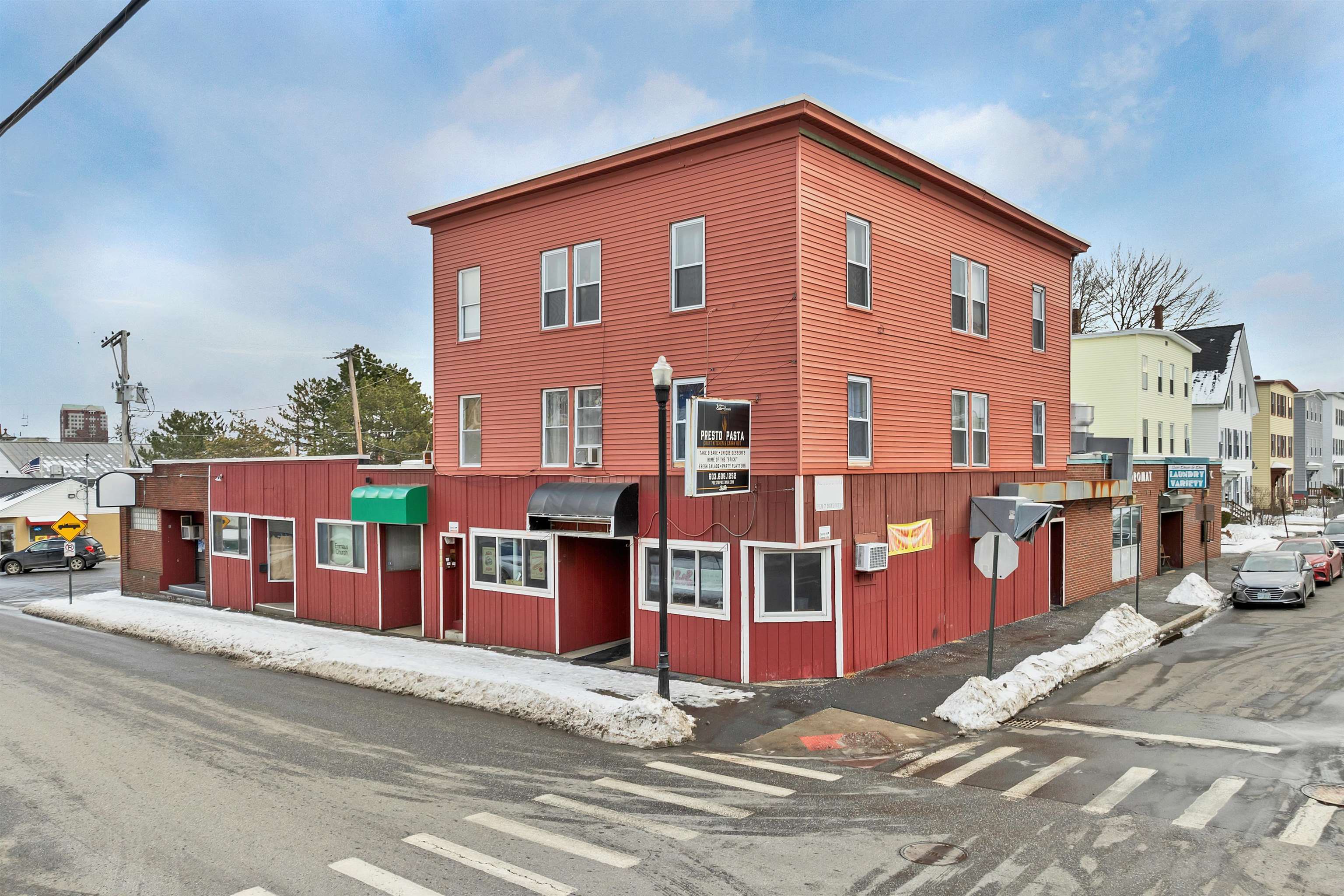 160 Amory Street Manchester, NH 03102 - Photo 2 of 14