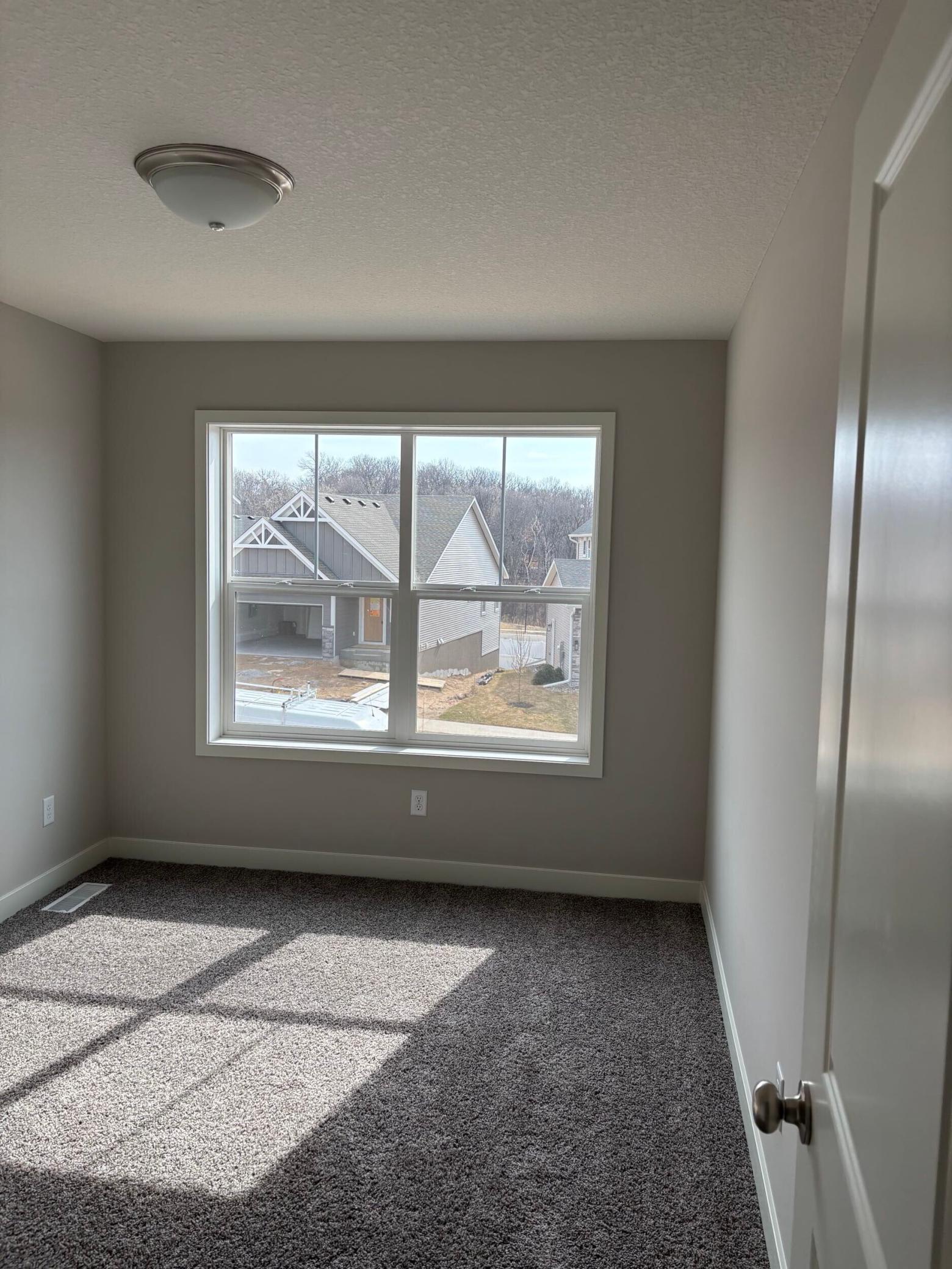1598 76th Street West Inver Grove Heights, MN 55077 - Photo 13 of 15