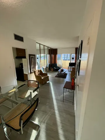 $1,850 | 880 Northeast 69th Street, Unit 2G, Miami, FL 33138