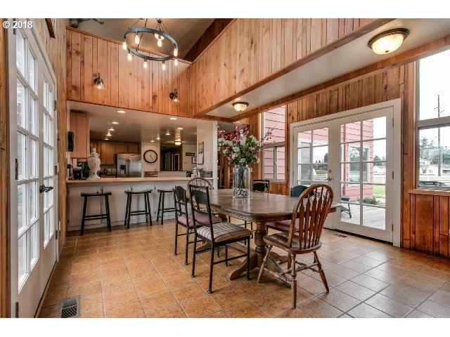 28730 High Pass Road Junction City, OR 97448 - Photo 12 of 32 Gallery Image 12
