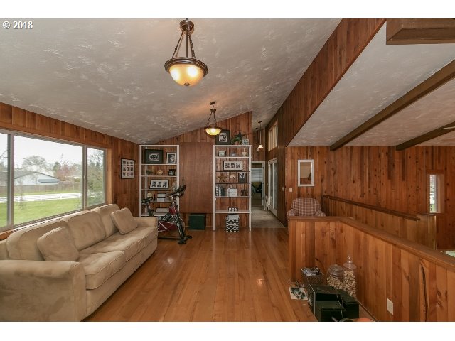 28730 High Pass Road Junction City, OR 97448 - Photo 19 of 32 Gallery Image 19