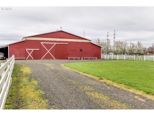 28730 High Pass Road Junction City, OR 97448 - Photo 5 of 32 Gallery Image 5
