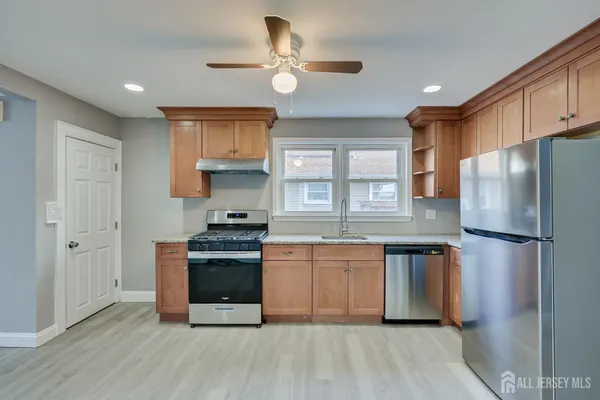 $2,900 | 36 2nd Avenue, Unit A, Port Reading, NJ 07064