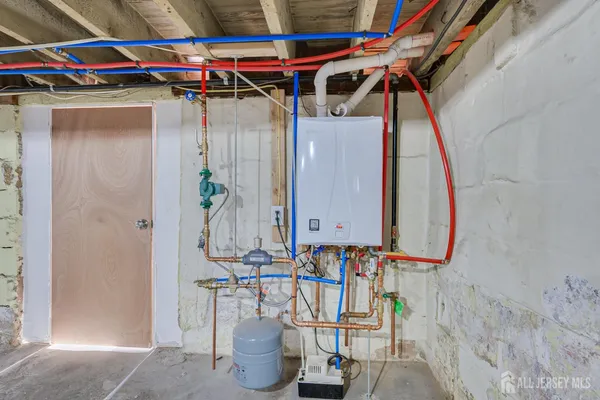 $2,900 | 36 2nd Avenue, Unit A, Port Reading, NJ 07064