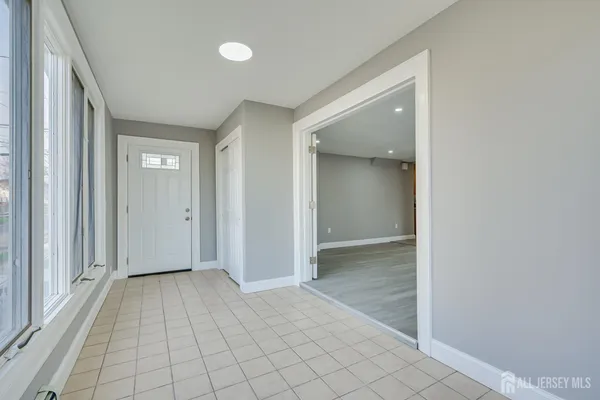 $2,900 | 36 2nd Avenue, Unit A, Port Reading, NJ 07064