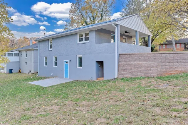 $264,900 | 515 South Street, Bedford, VA 24523