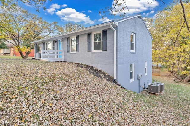 $264,900 | 515 South Street, Bedford, VA 24523