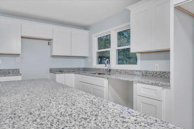 $264,900 | 515 South Street, Bedford, VA 24523