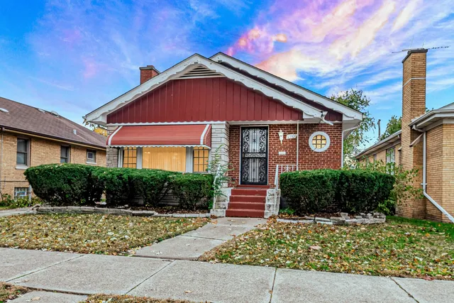$240,000 | 10906 South Wallace Street, Chicago, IL 60628
