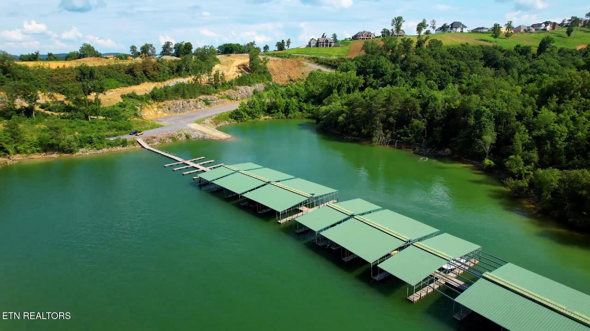 2408 Starboard Crest Road Morristown, TN 37814 - Photo 9 of 16 2408 Starboard Crest