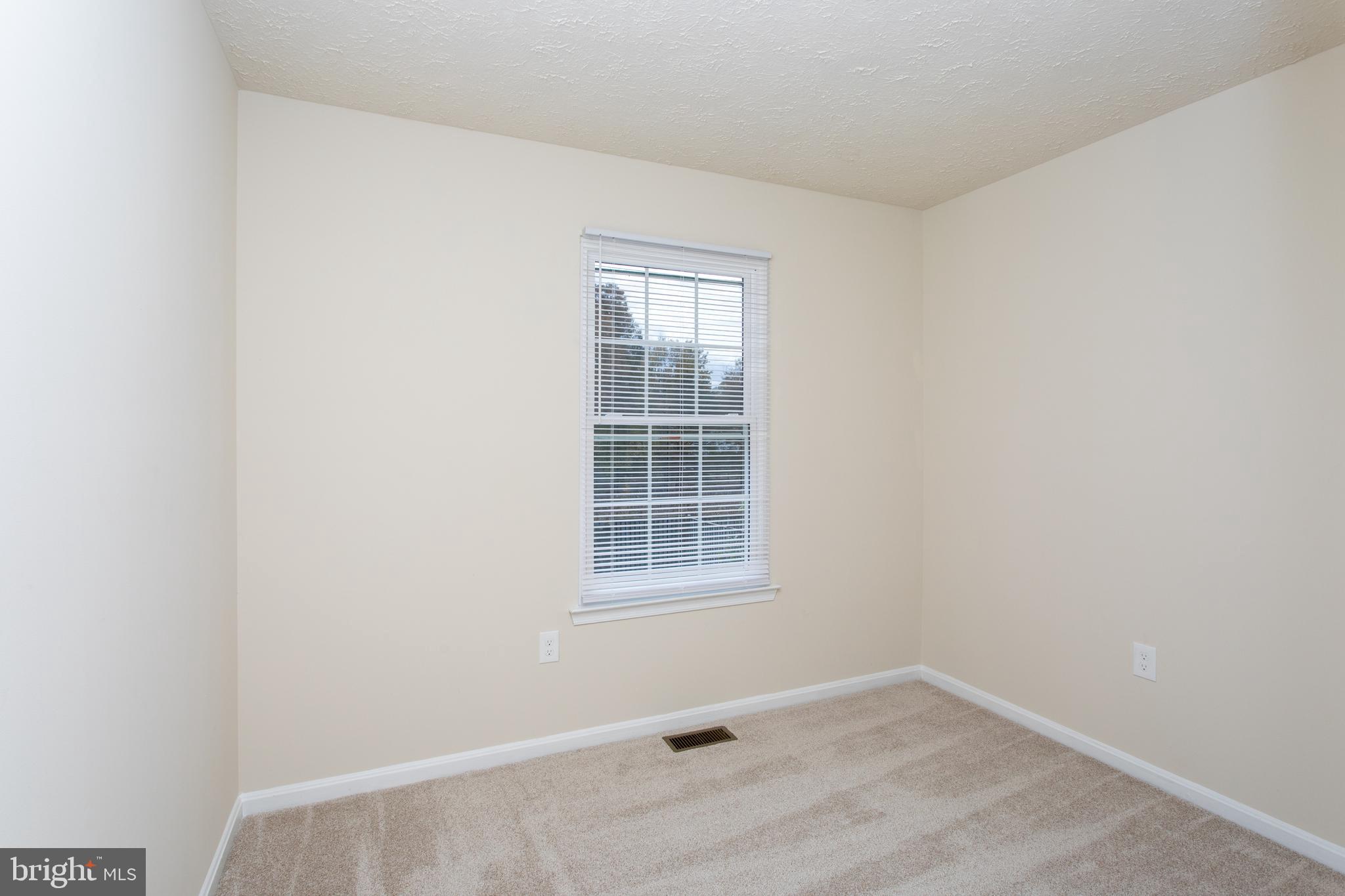 5704 Springfish Place Waldorf, MD 20603 - Photo 31 of 38 an empty room with a window