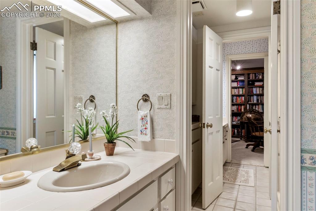 53 Upland Road Colorado Springs, CO 80906 - Photo 32 of 48