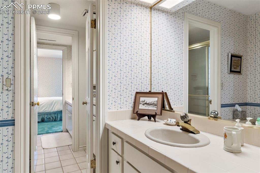 53 Upland Road Colorado Springs, CO 80906 - Photo 33 of 48