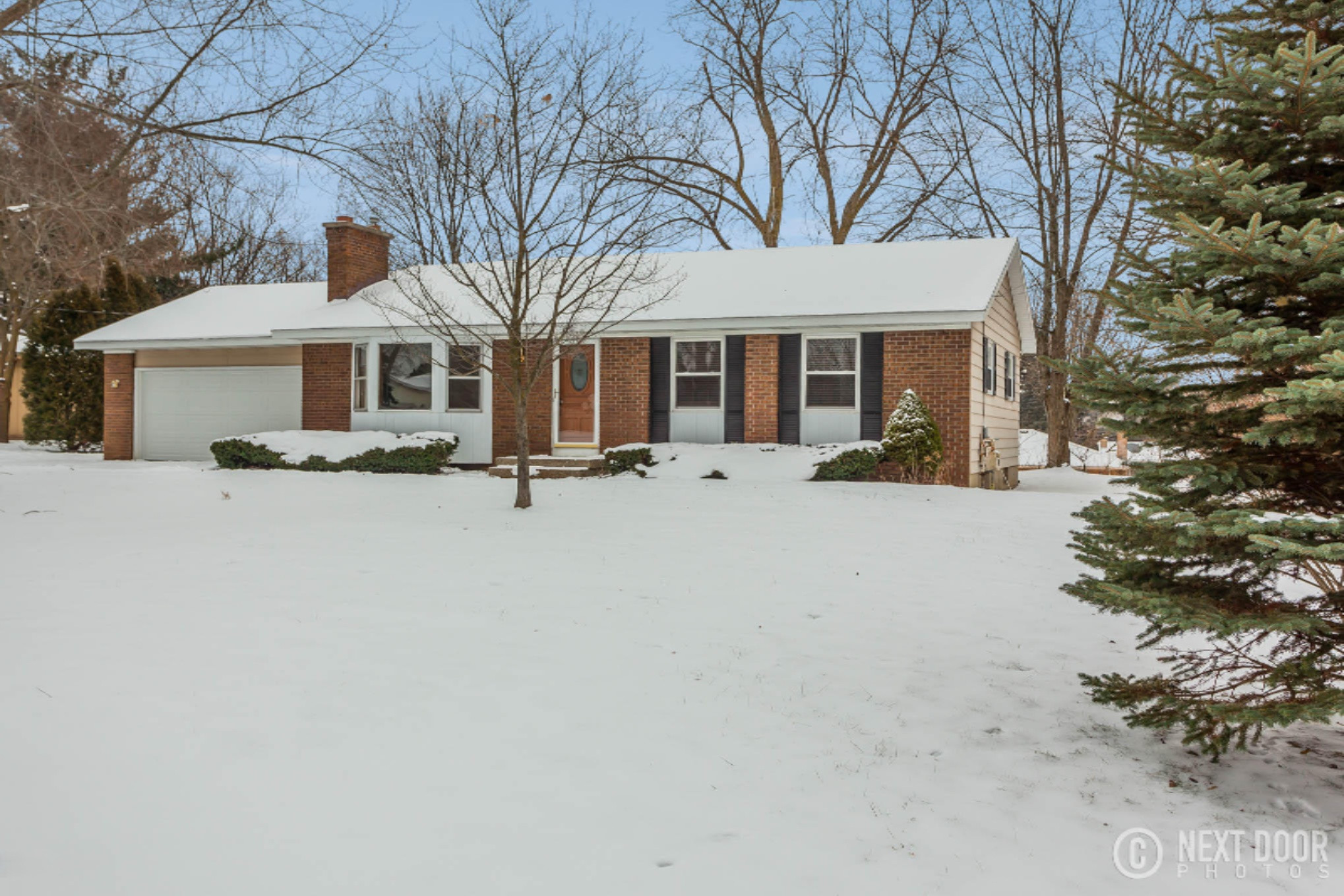 1924 Rondo Street Southeast Kentwood, MI 49508 - Photo 2 of 33 IMG_9892