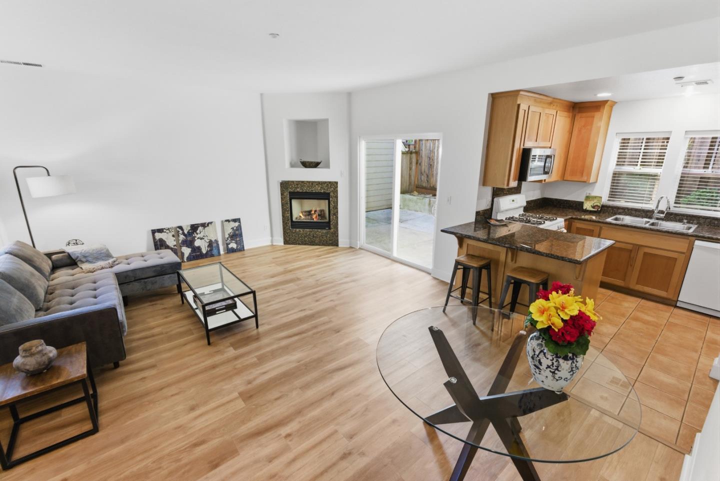 223 Button Street Santa Cruz, CA 95060 - Photo 15 of 26