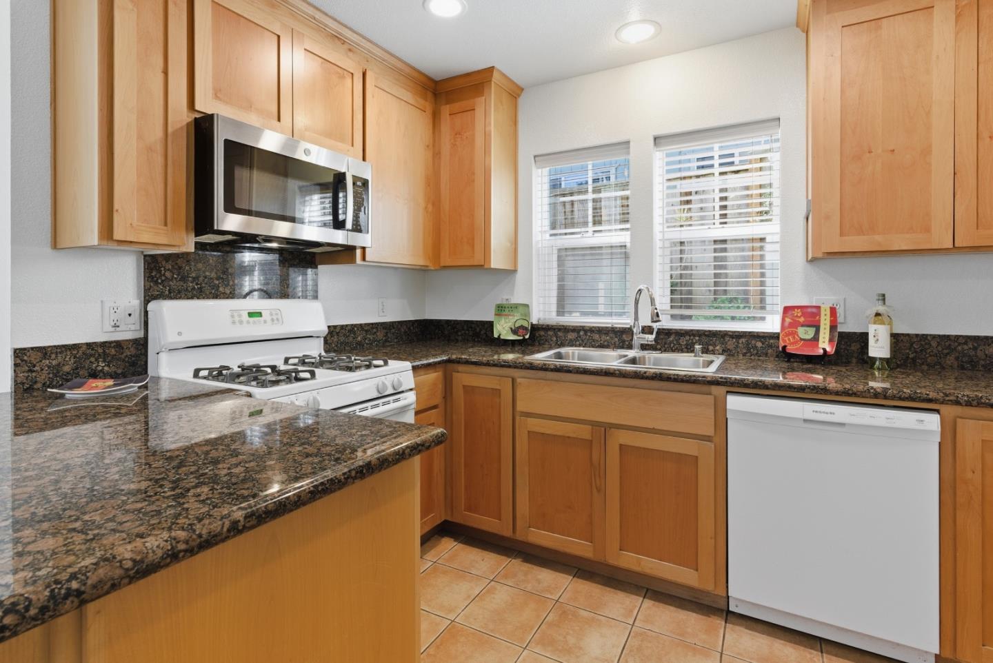 223 Button Street Santa Cruz, CA 95060 - Photo 2 of 26