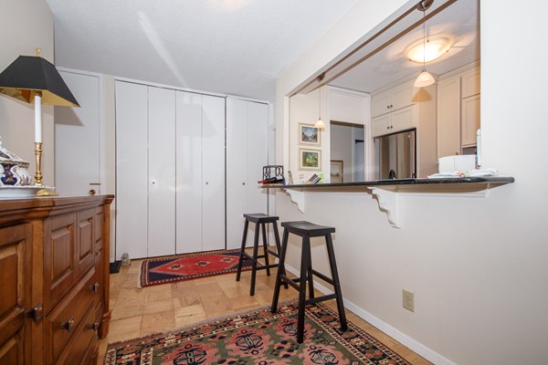 65 East India Row, Unit 9C Boston, MA 02110 - Photo 8 of 14