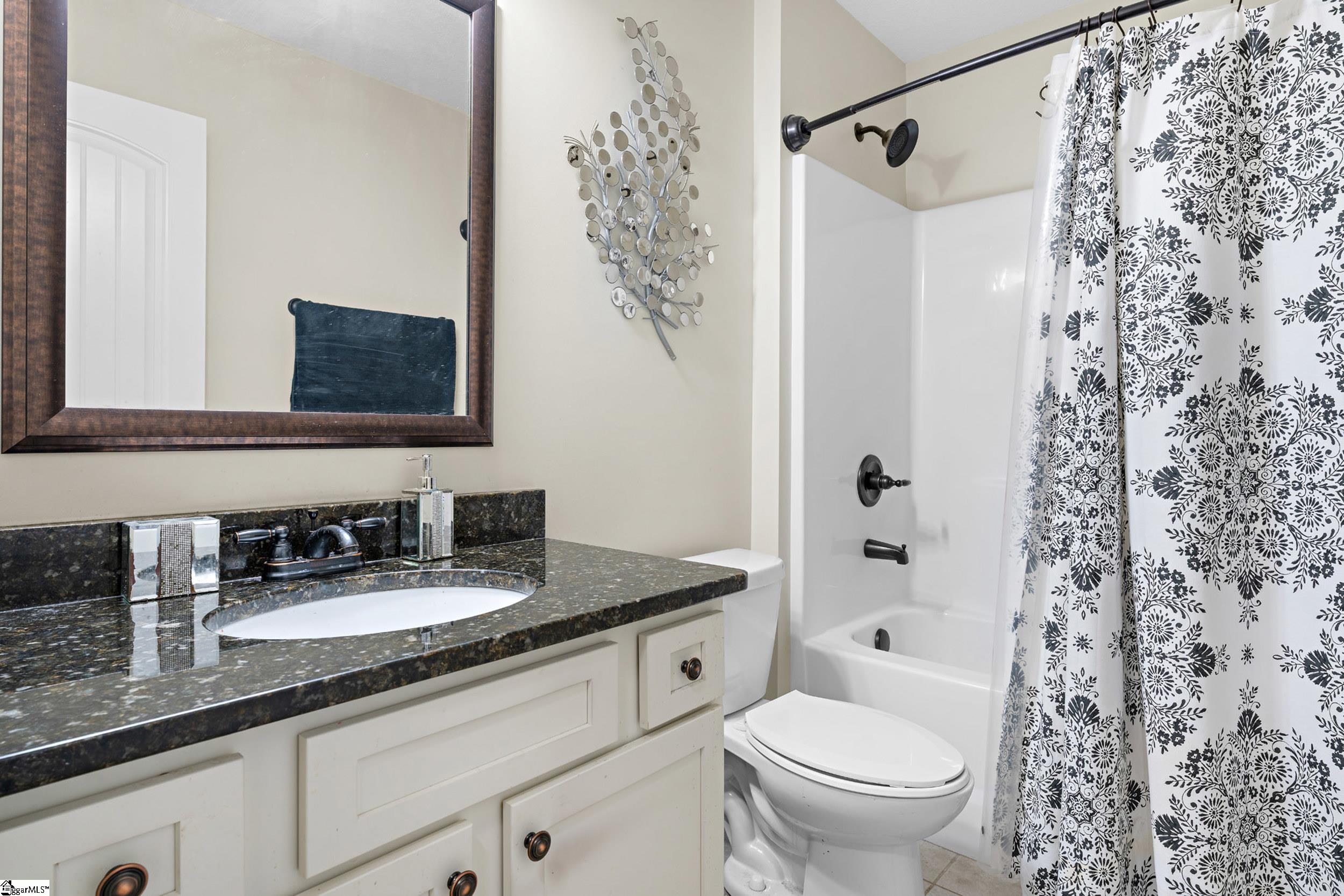 442 Camden Lee Court Inman, SC 29349 - Photo 6 of 42