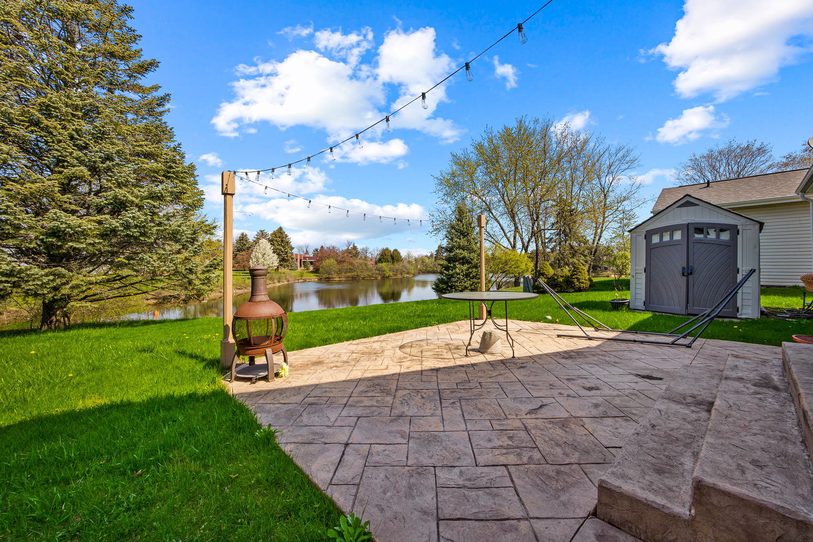 8 Greenvale Road Vernon Hills, IL 60061 - Photo 18 of 21 a view of a house with a backyard