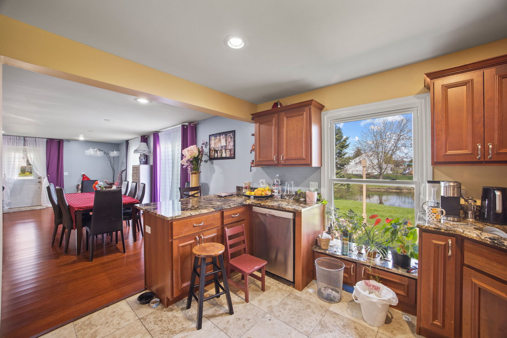 8 Greenvale Road Vernon Hills, IL 60061 - Photo 10 of 21 a view of a dining room with furniture window and wooden floor
