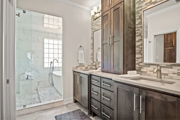 $2,399,000 | 688 Kaila Court, Port Aransas, TX 78373