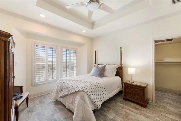 $2,399,000 | 688 Kaila Court, Port Aransas, TX 78373