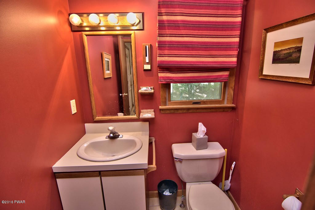 1593 Ridgeview Drive Lake Ariel, PA 18436 - Photo 12 of 68