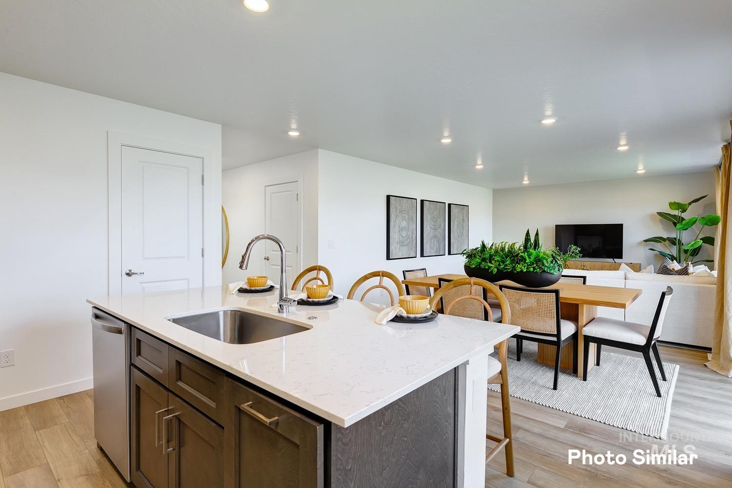 9058 West Inspirado Street Meridian, ID 83646 - Photo 14 of 28