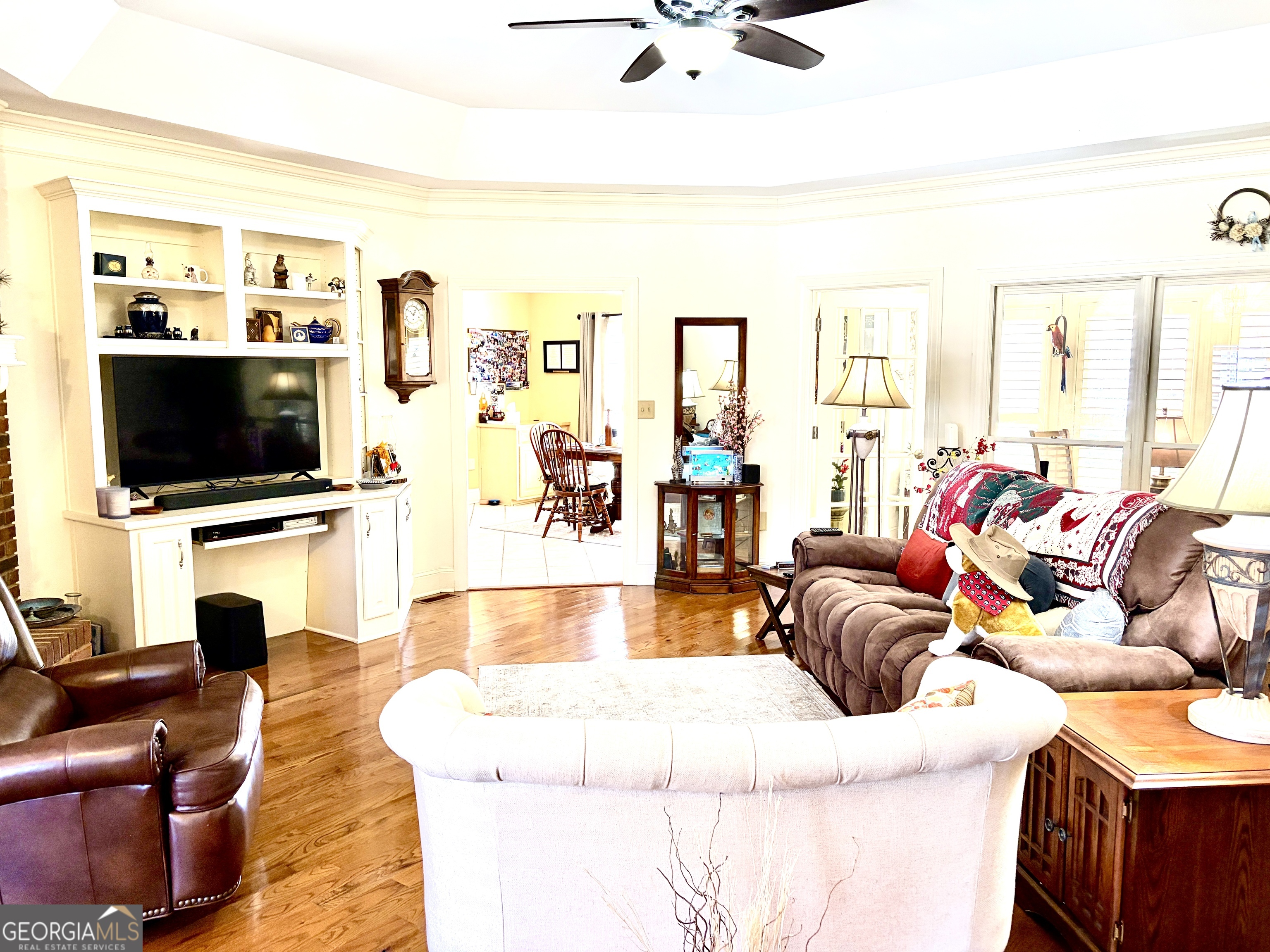 14 Saddlebrook Drive Rome, GA 30161 - Photo 11 of 29 a living room with furniture and a flat screen tv
